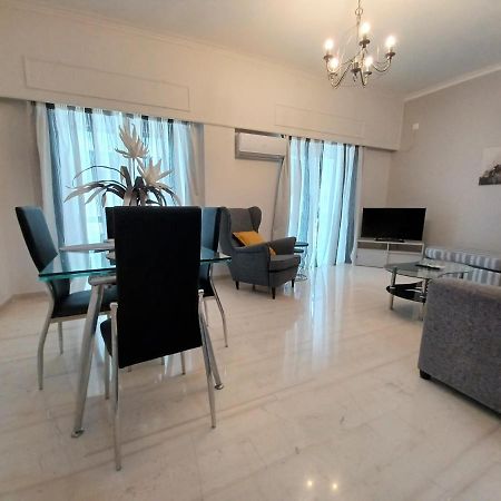 Marina Zeas Livemodern Apartment พีเรียส ภายนอก รูปภาพ